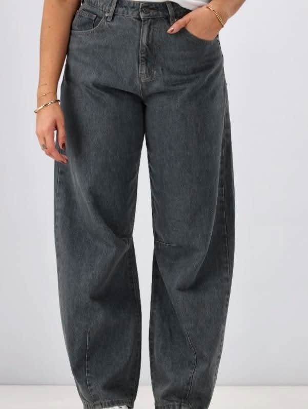 All About Eve Hallie Barrel Jean