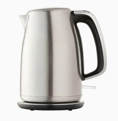 Russell Hobbs RHK82BRU Carlton Kettle,